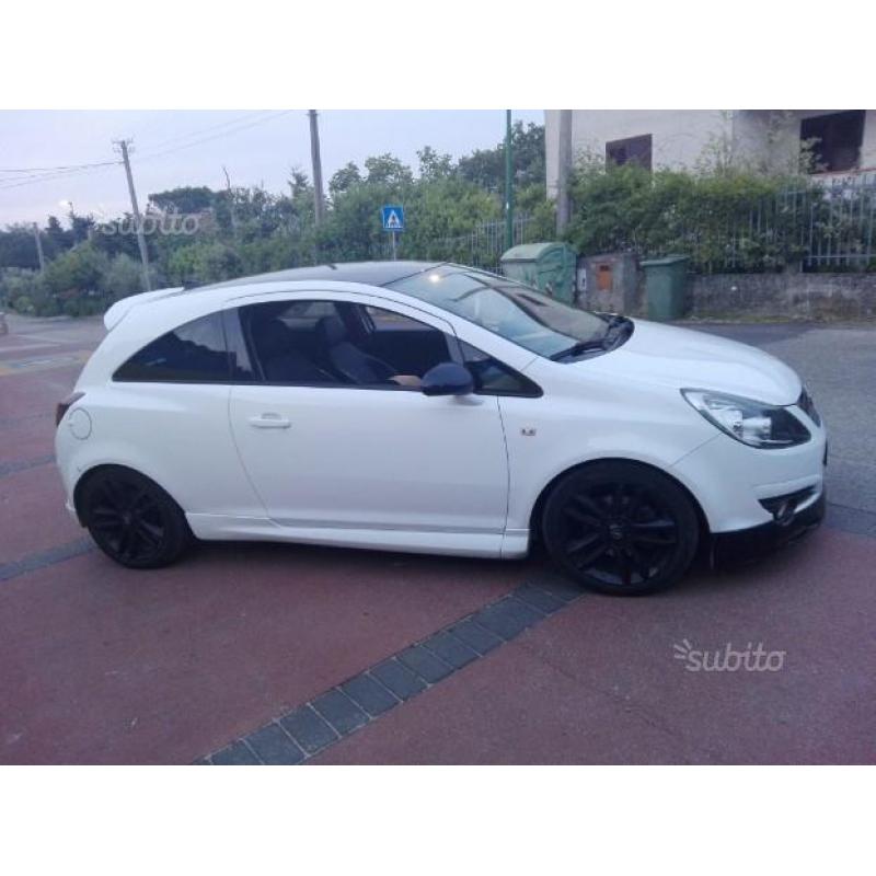 OPEL Corsa 4ª serie - 2009 limited edition
